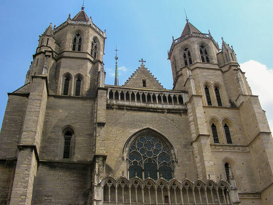 Dijon cathedrale saint benigne